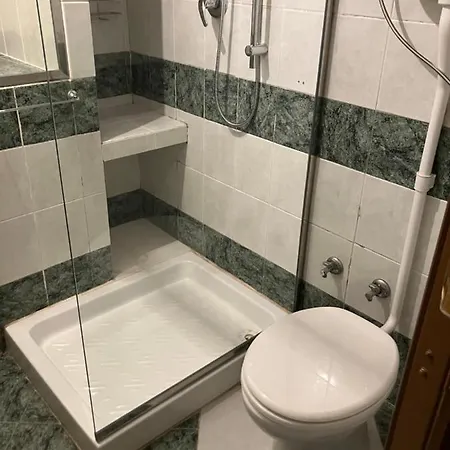 Pied At Terre Apartament